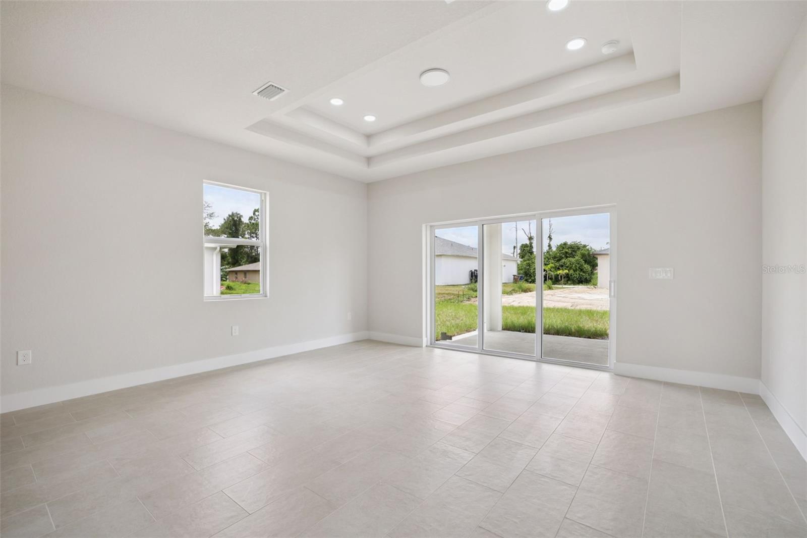 Image 2 of 30 For 4873-4875 29th Street Sw