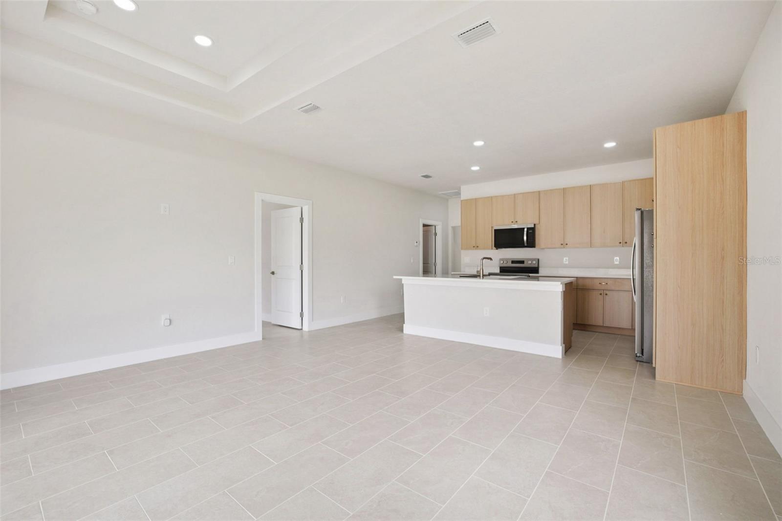 Image 3 of 30 For 4873-4875 29th Street Sw