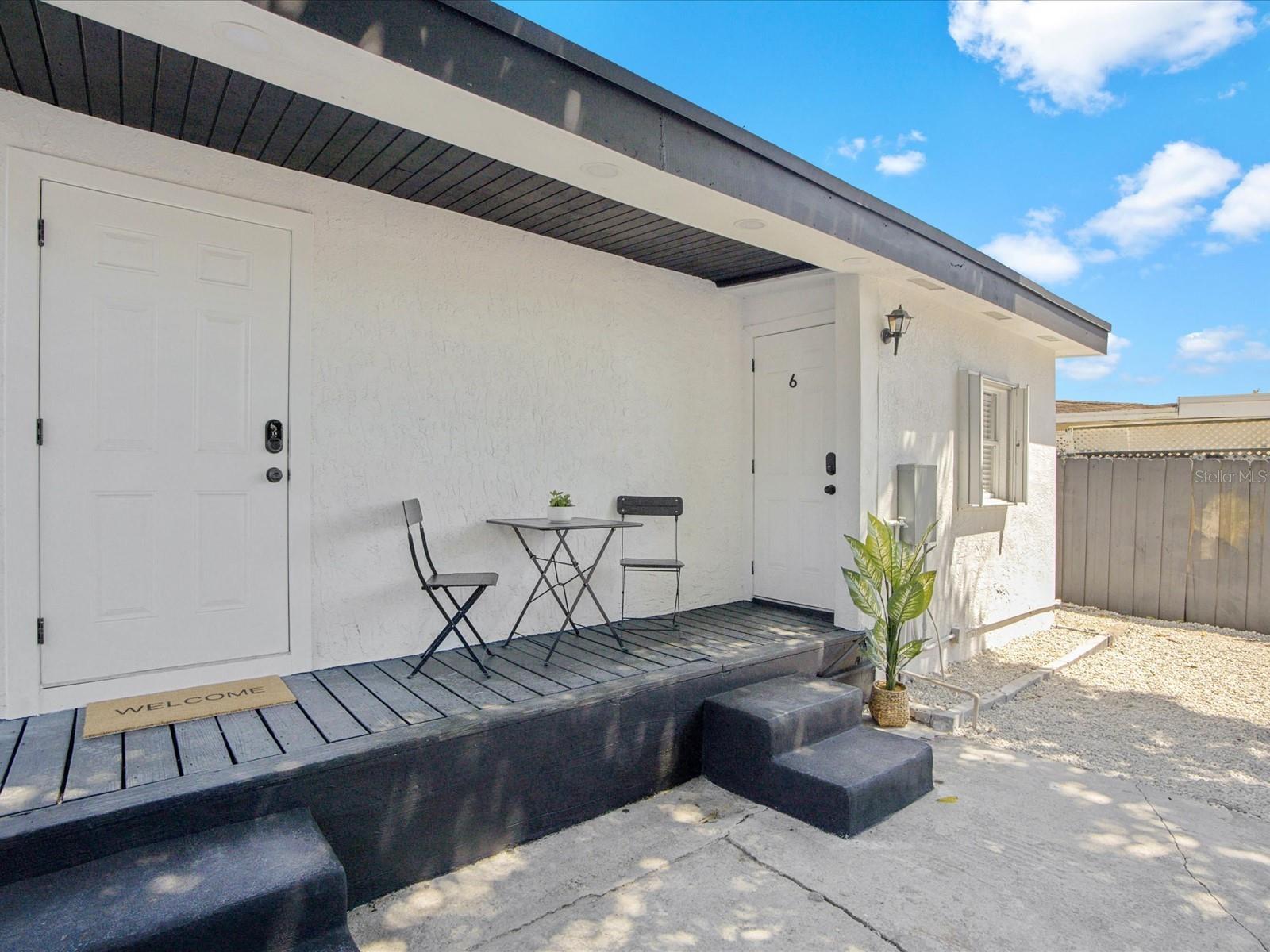 Image 6 of 41 For 1048 33rd Avenue