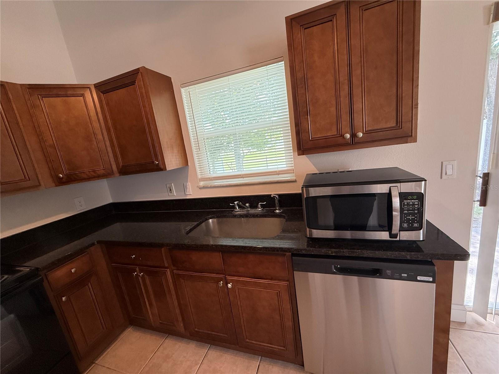 Image 11 of 33 For 9850 Flynt Circle