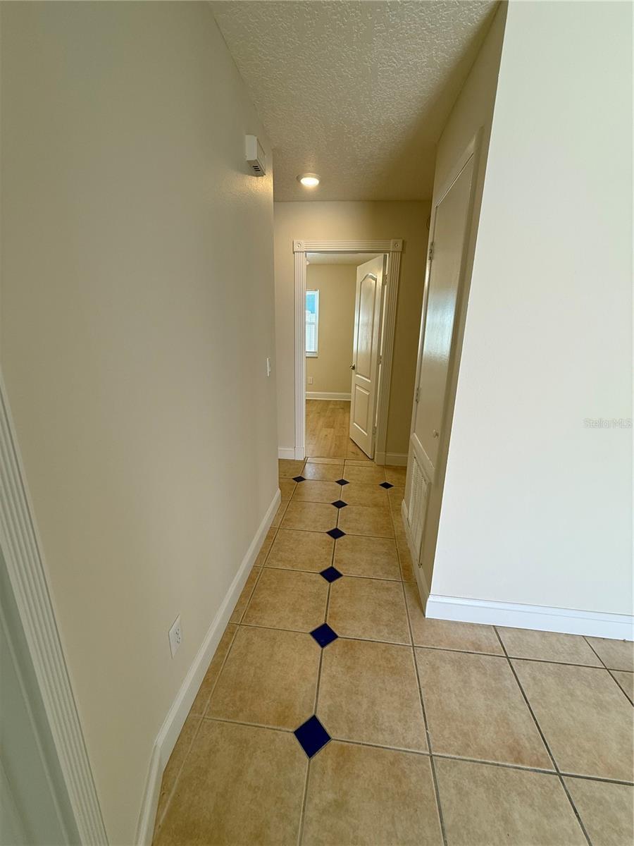 Image 18 of 33 For 9850 Flynt Circle