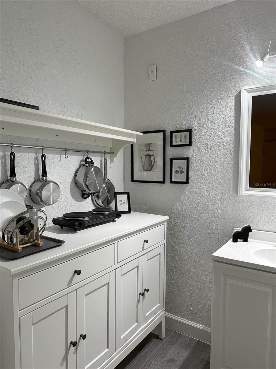 Image 7 of 11 For 7900 Orange Blossom Trail 2065