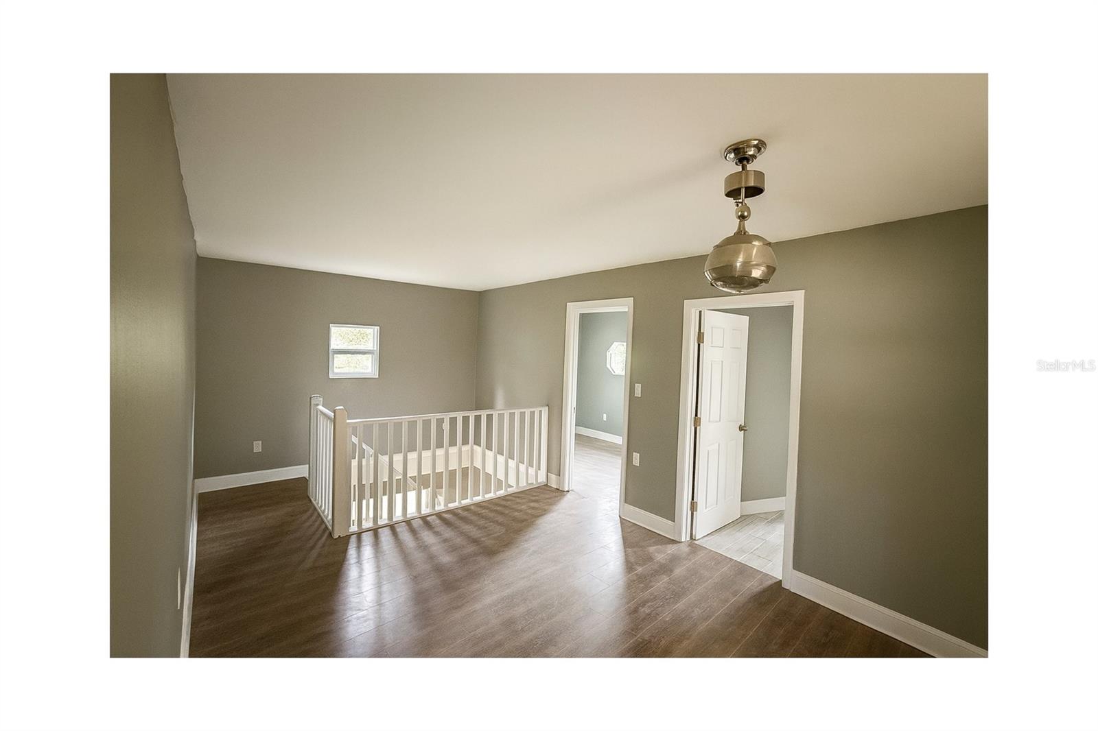 Image 7 of 15 For 20850 156th Place