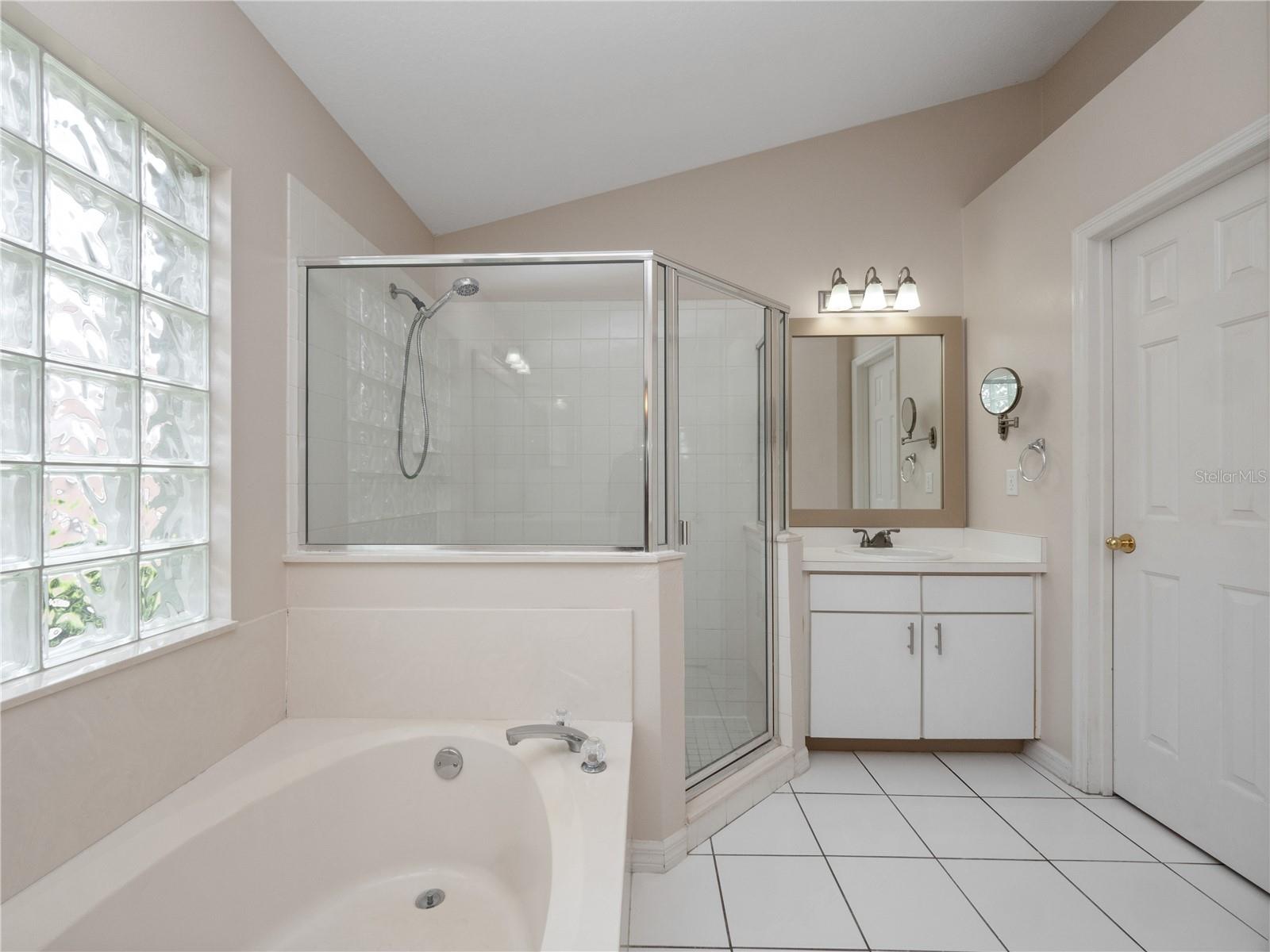 Image 33 of 64 For 1689 Golfside Village Blvd