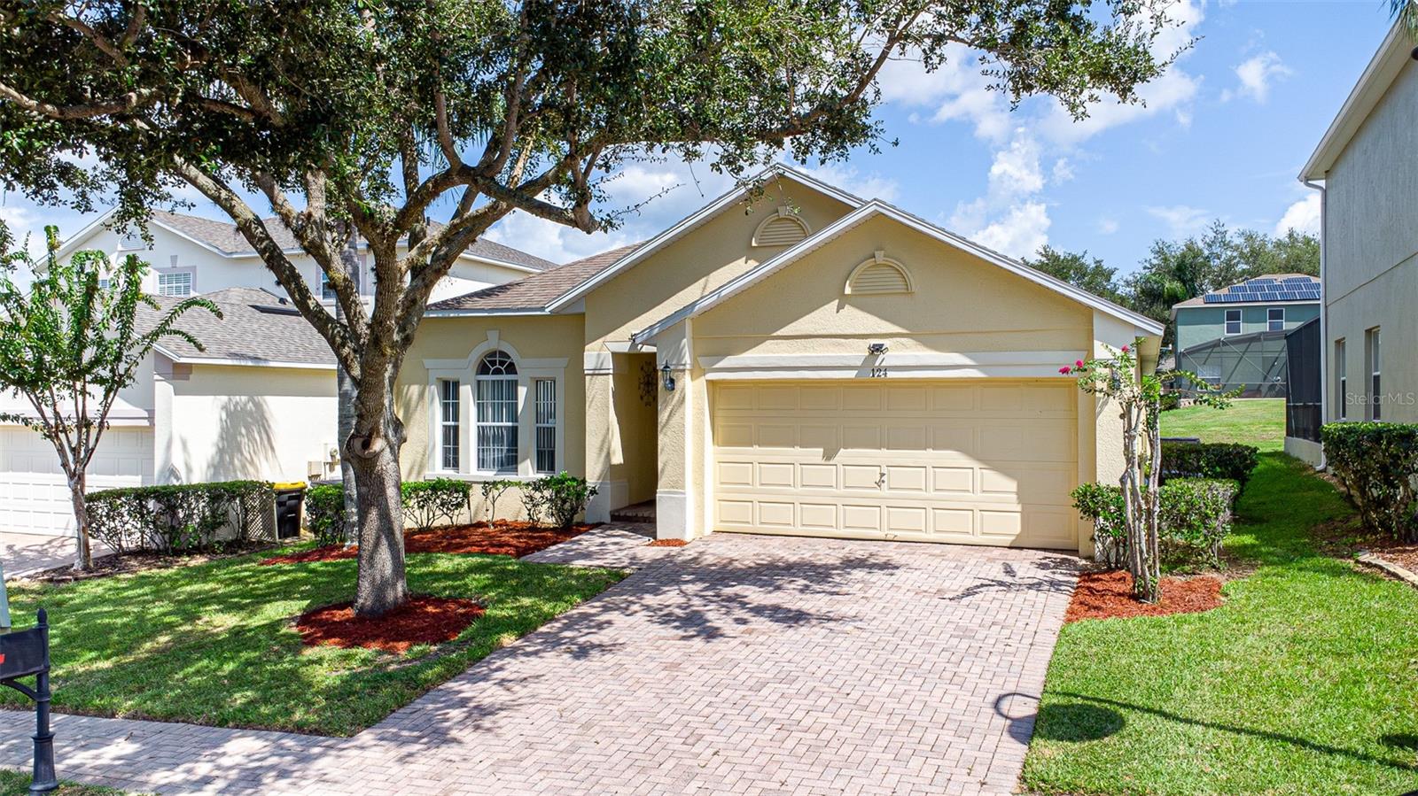 Image 2 of 49 For 124 Lancaster Drive