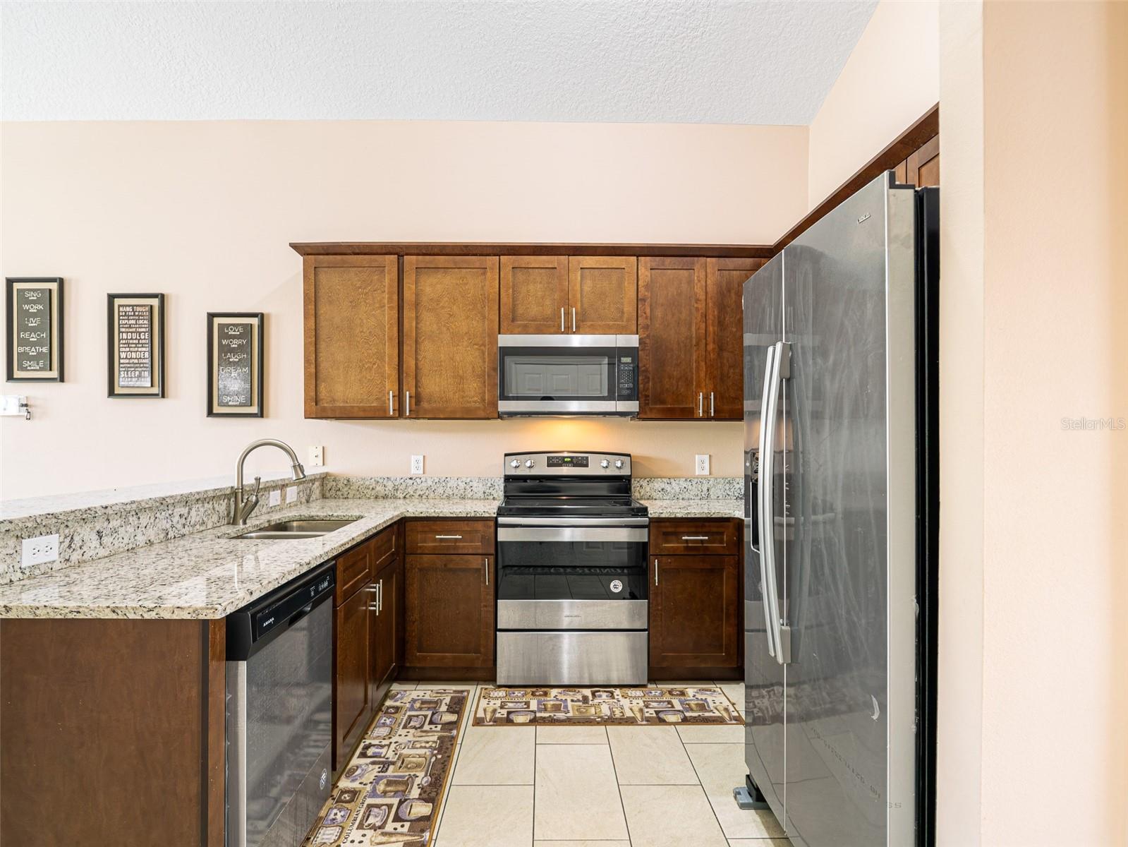 Image 20 of 49 For 124 Lancaster Drive