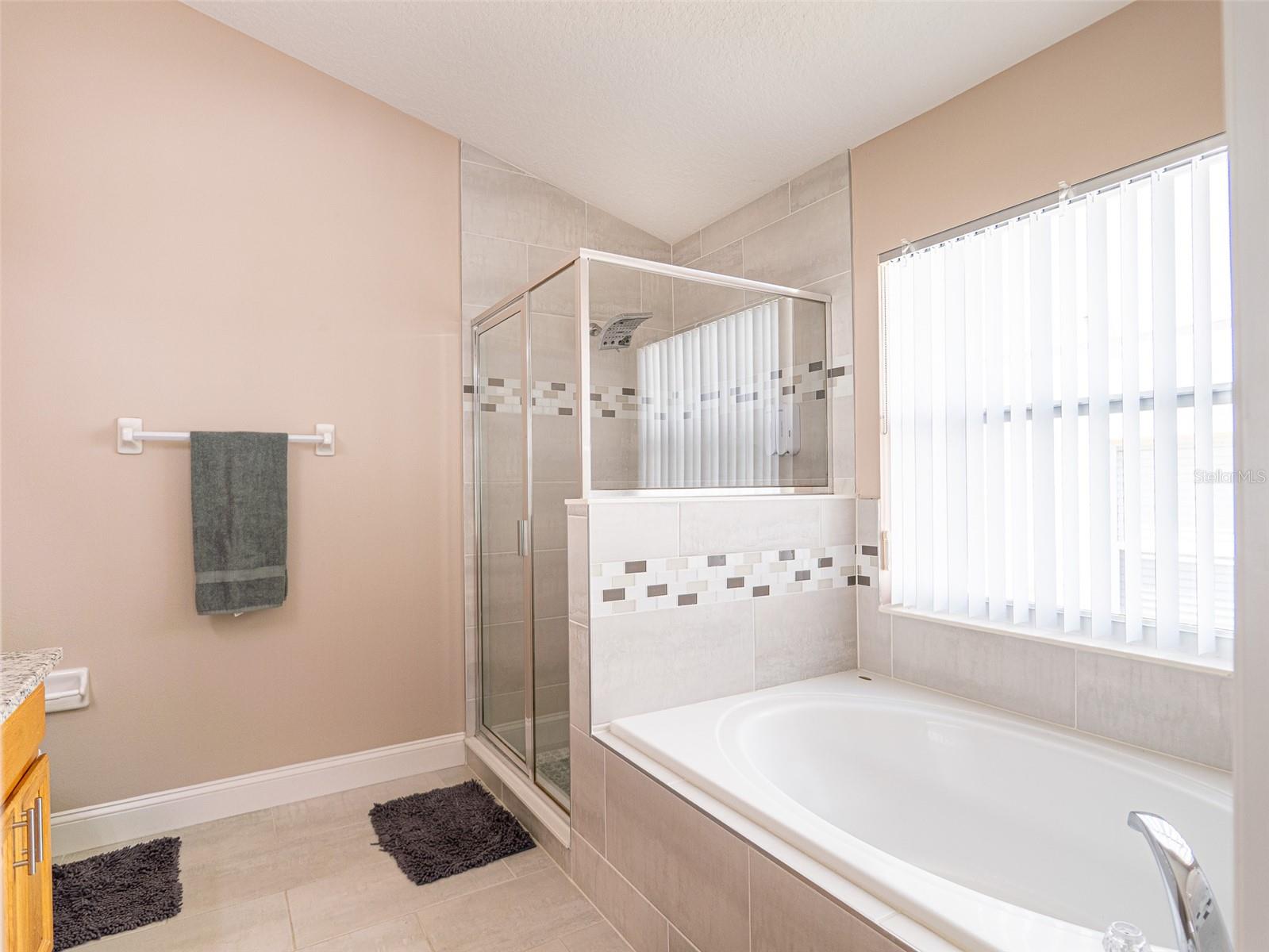Image 43 of 49 For 124 Lancaster Drive