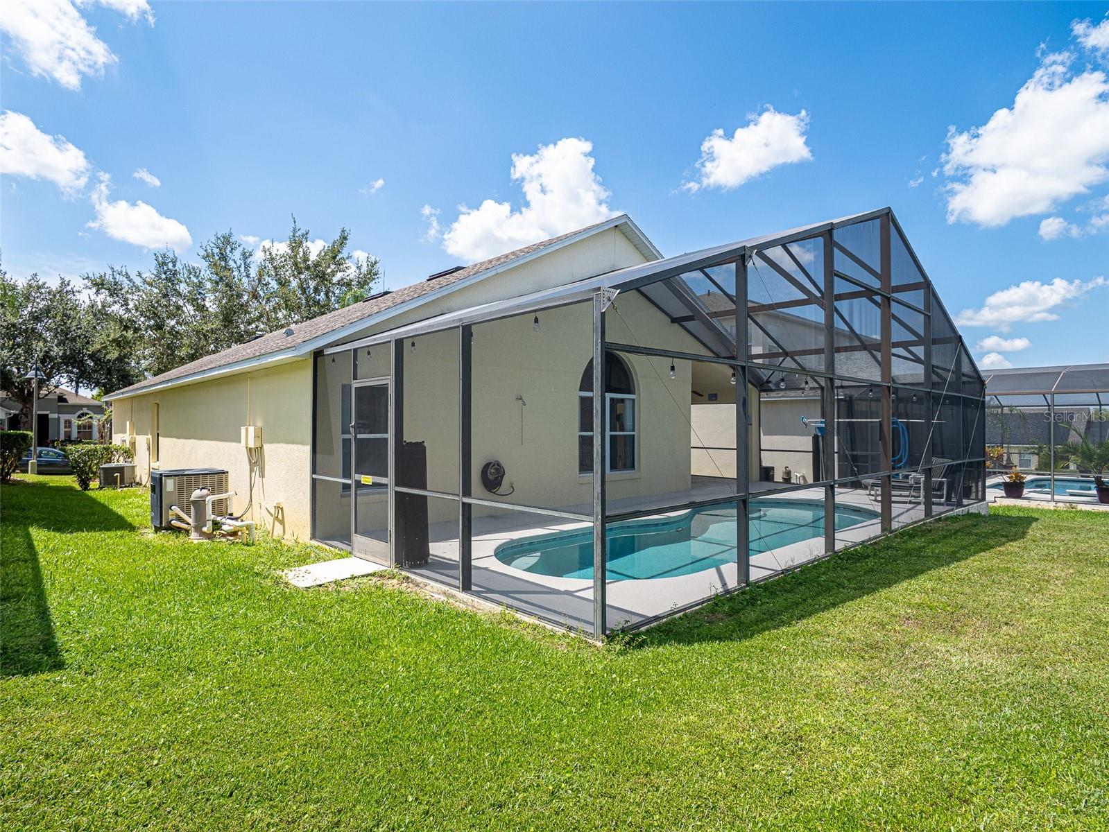 Image 44 of 49 For 124 Lancaster Drive
