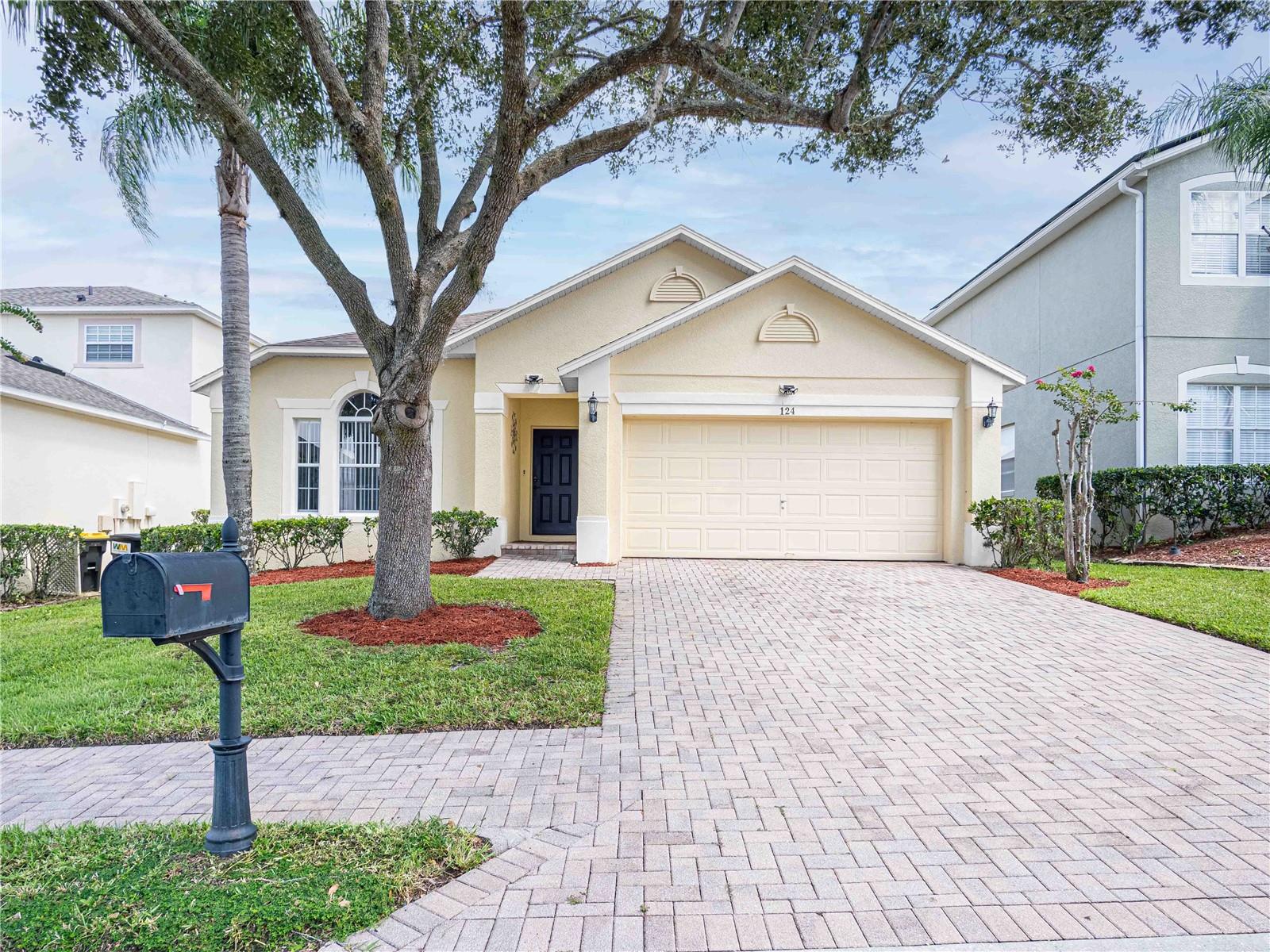 Image 9 of 49 For 124 Lancaster Drive