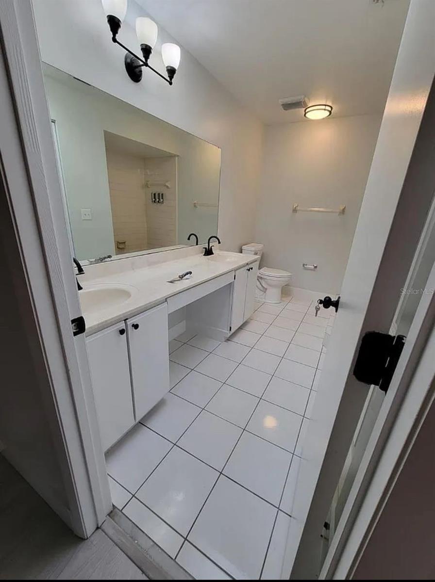 Image 6 of 13 For 2413 Pewter Court
