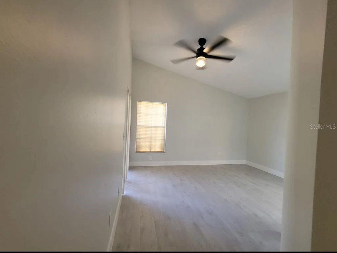 Image 8 of 13 For 2413 Pewter Court