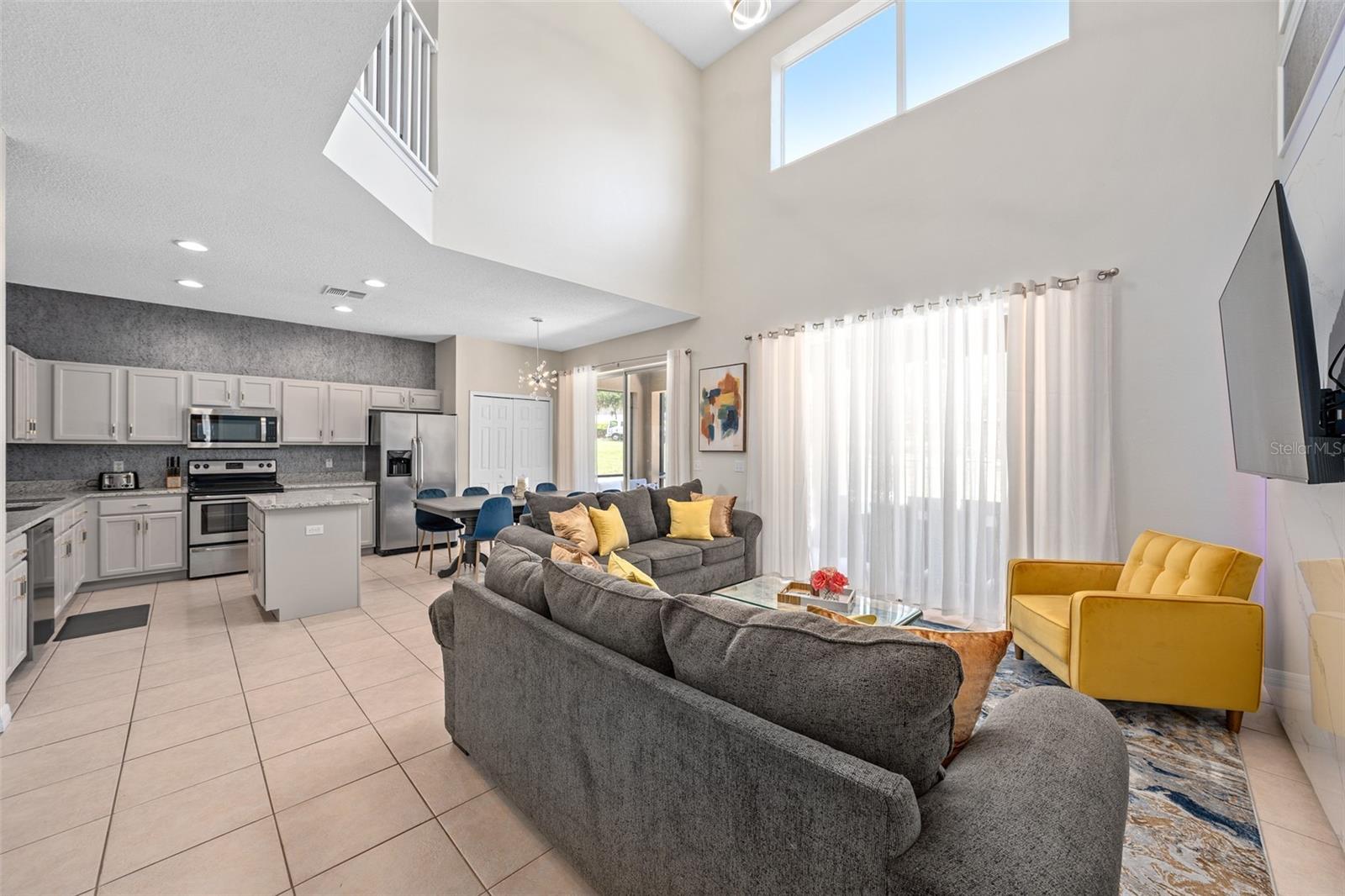 Image 14 of 40 For 8488 Oasis Key Cove