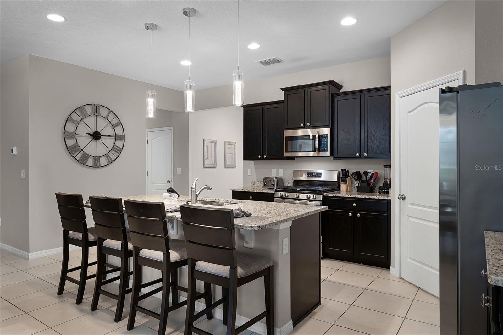 Image 13 of 59 For 6096 Broad Oak Drive
