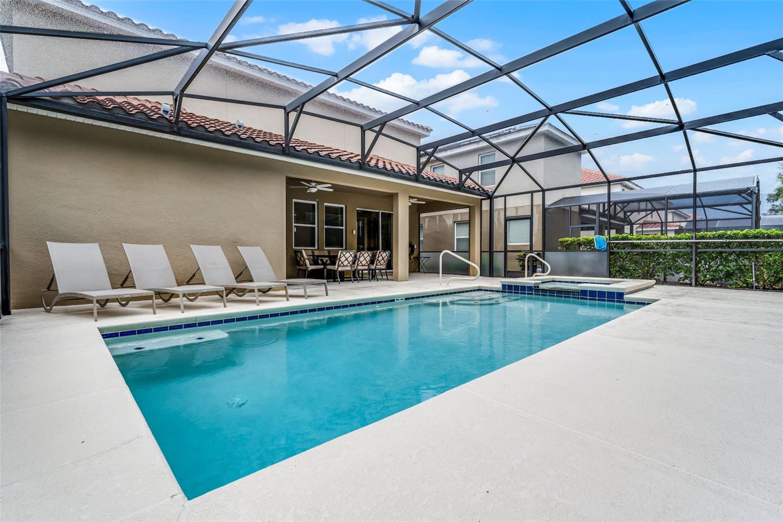 Image 5 of 59 For 6096 Broad Oak Drive