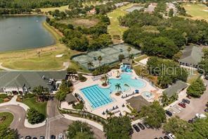 Listing photo id 40 for 18178 Sandy Pointe Drive