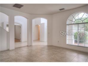 Listing photo id 5 for 18178 Sandy Pointe Drive