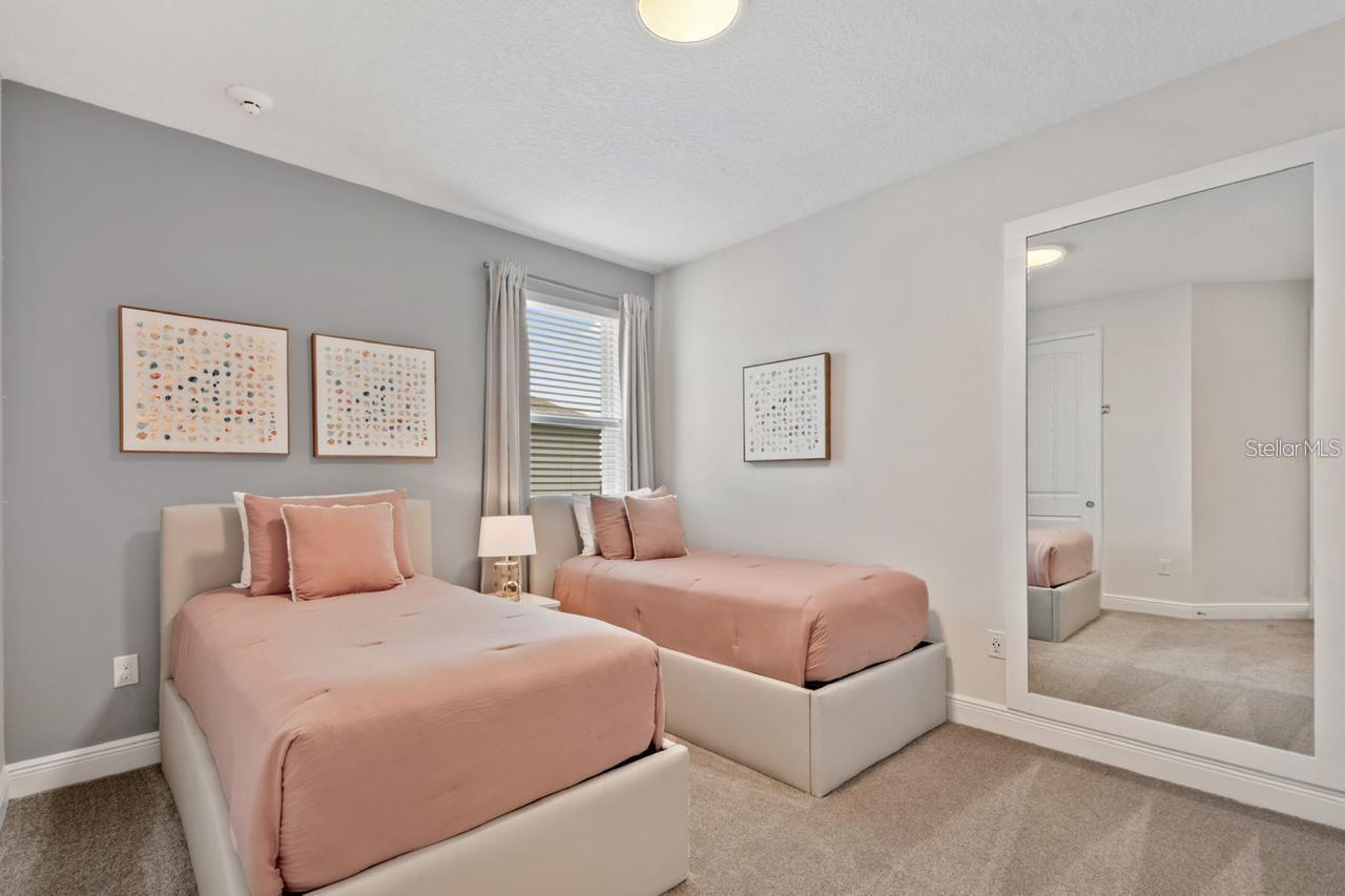 Image 18 of 34 For 7700 Fairfax Drive