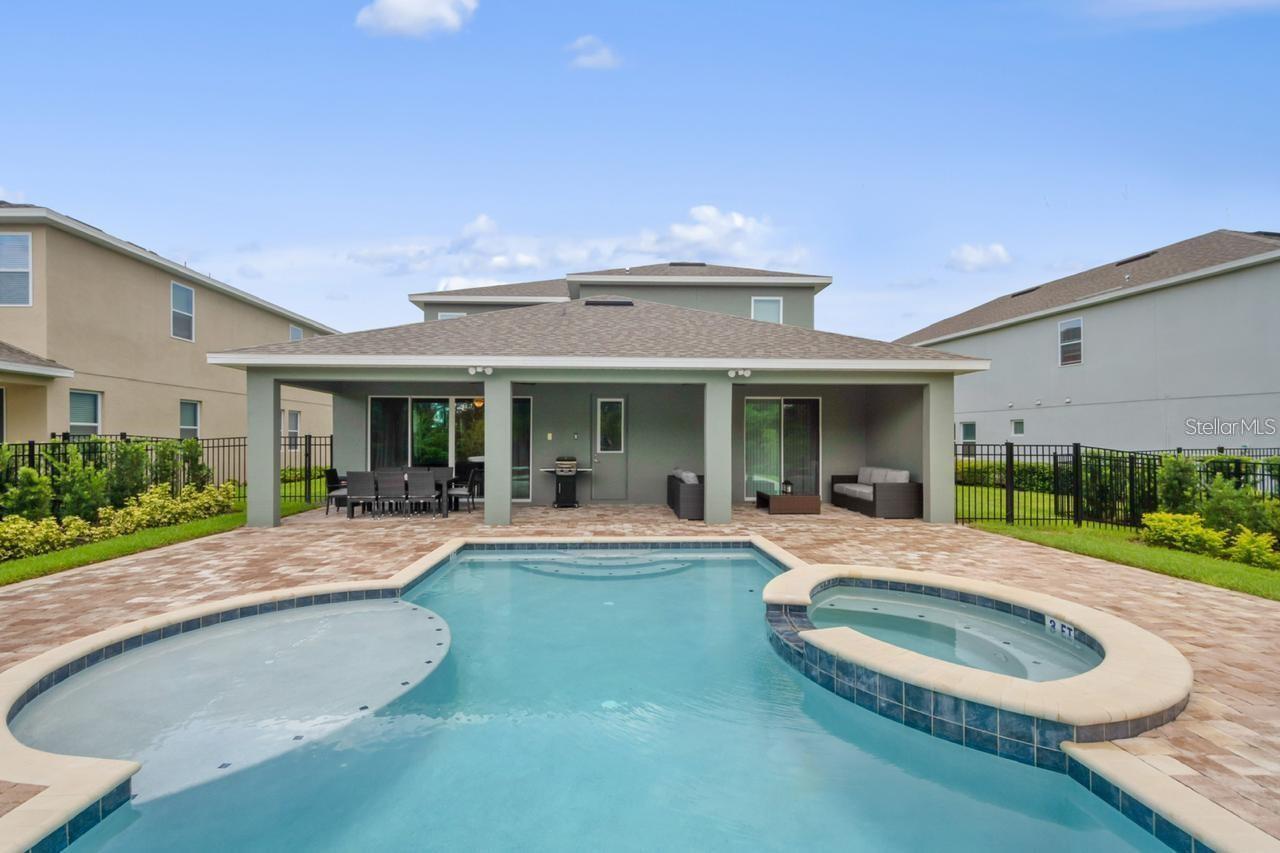 Image 9 of 34 For 7700 Fairfax Drive