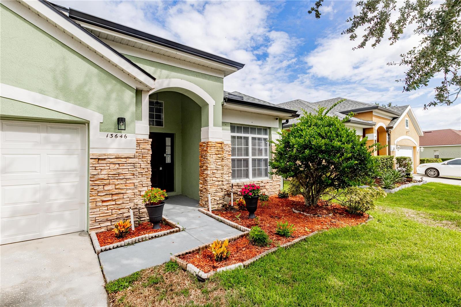 Image 3 of 40 For 13646 Hawk Lake Drive