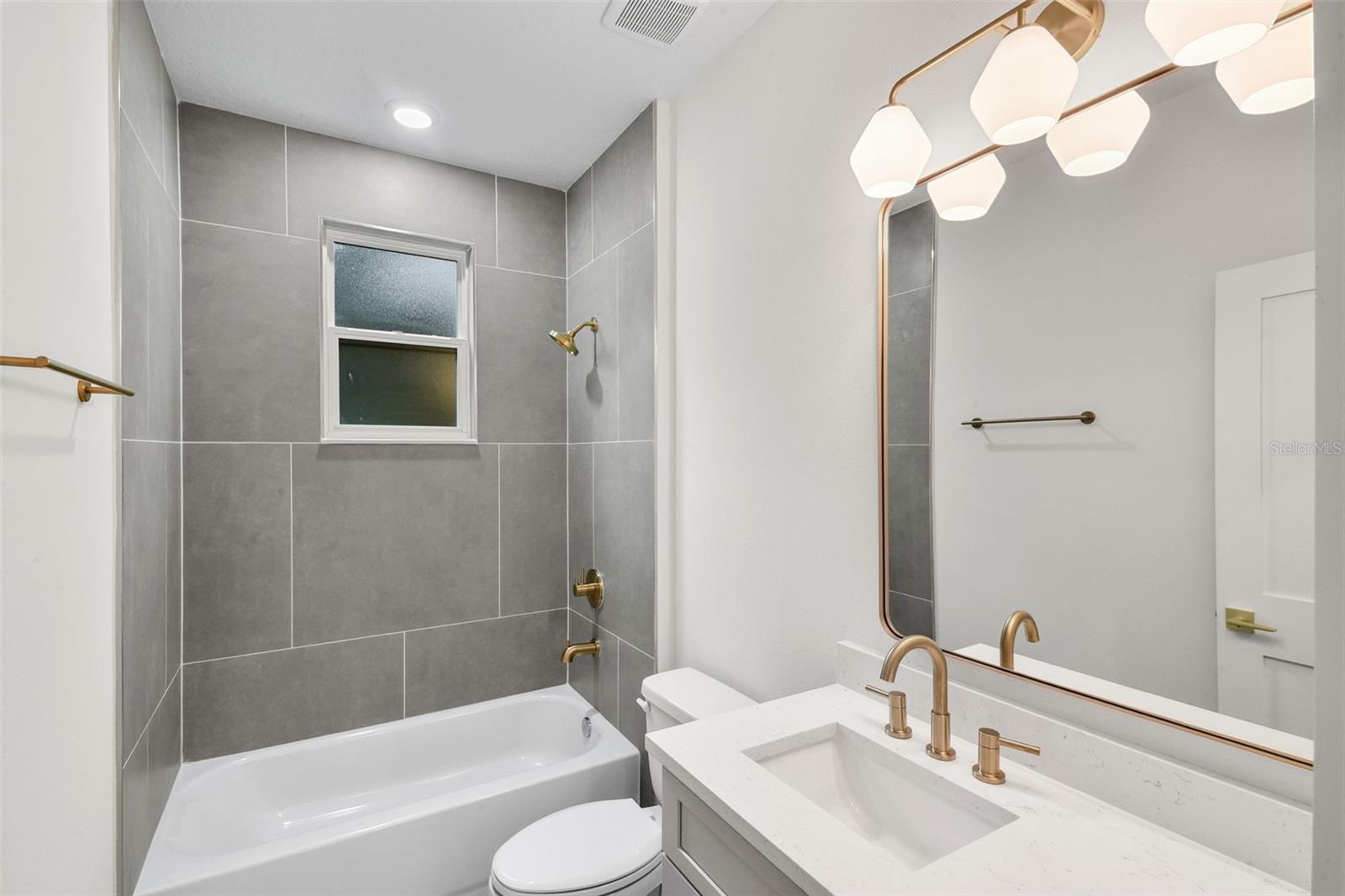 Image 33 of 64 For 1030 Wilks Avenue