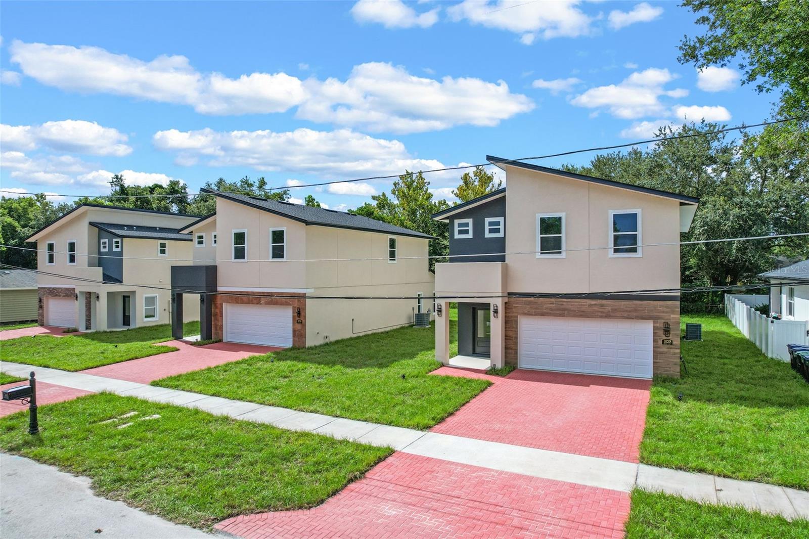 Image 4 of 57 For 1028 Wilks Avenue