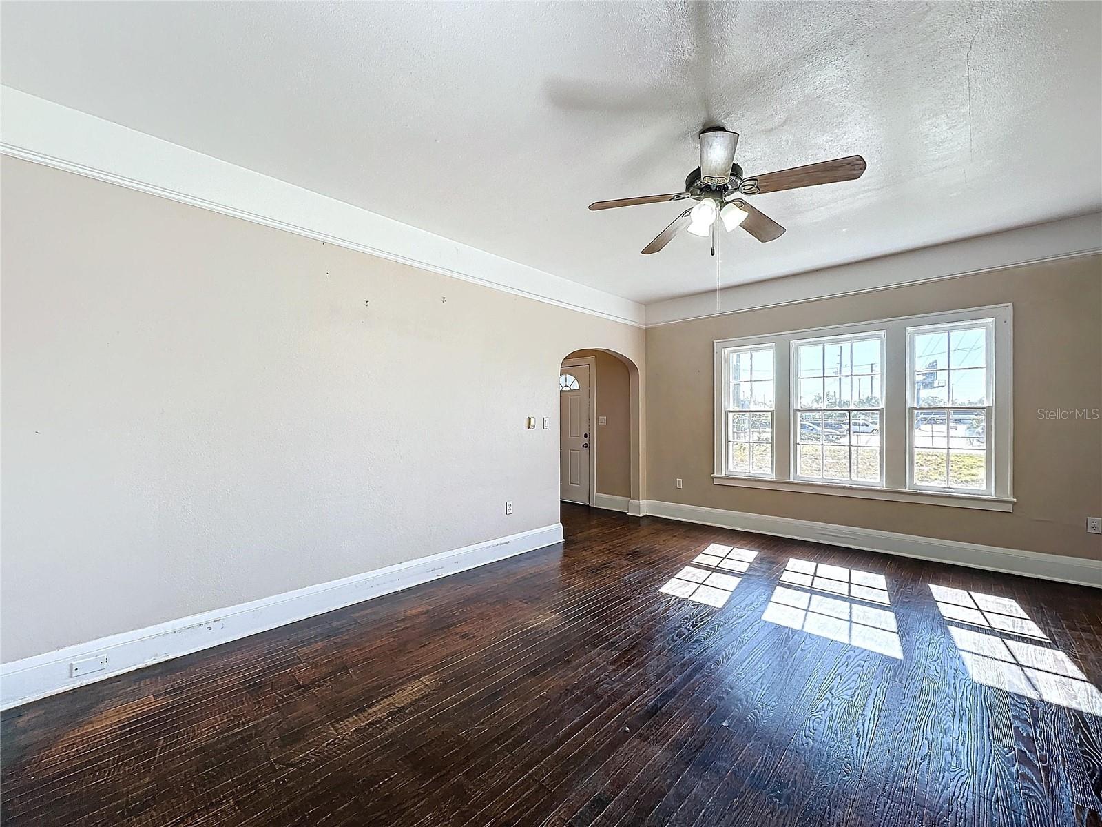 Image 14 of 52 For 7325 Tiffany Drive
