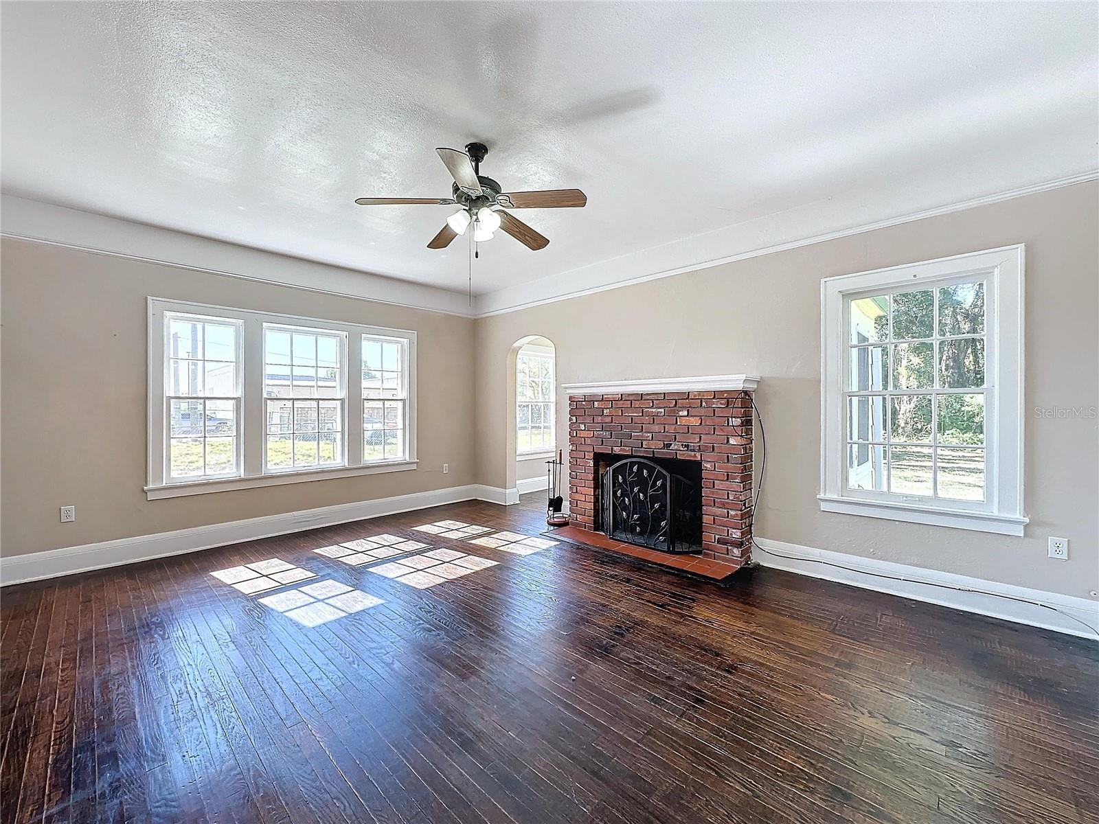 Image 16 of 52 For 7325 Tiffany Drive
