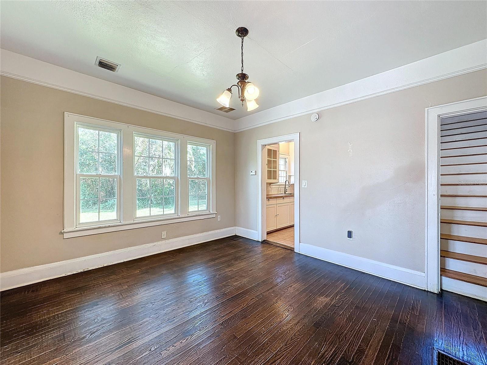 Image 23 of 52 For 7325 Tiffany Drive