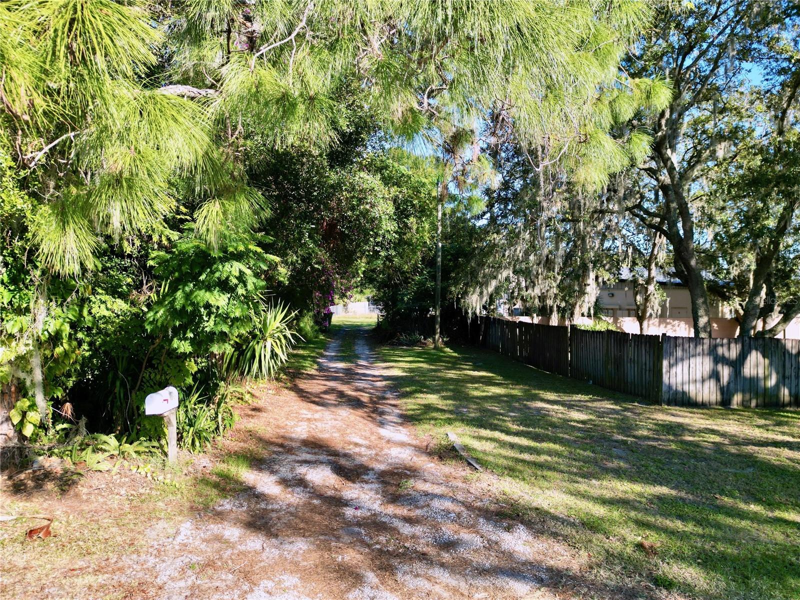 Image 8 of 52 For 7325 Tiffany Drive