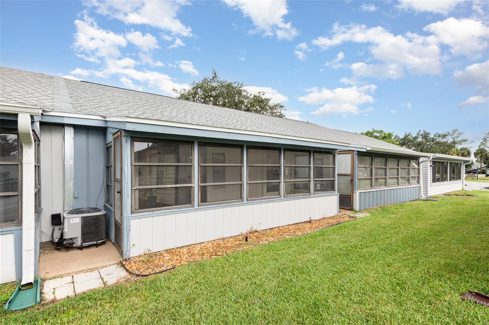 Image 23 of 25 For 915 Fairvilla Drive