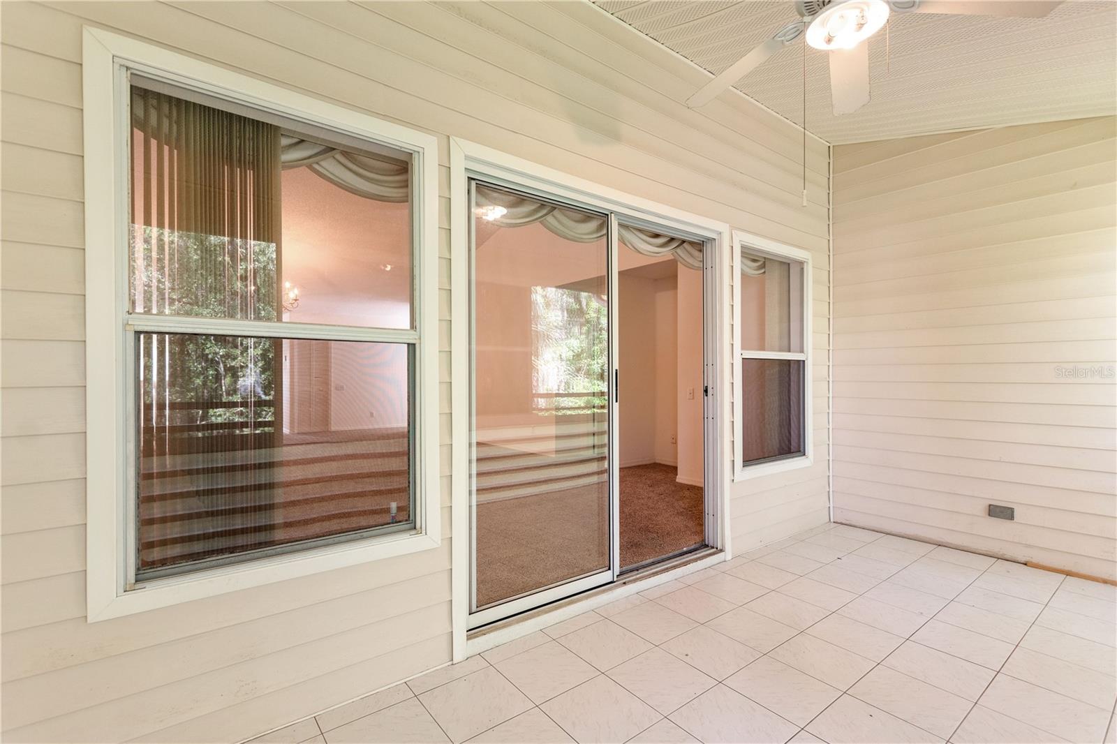 Image 10 of 41 For 5999 Lake Pointe Drive 606