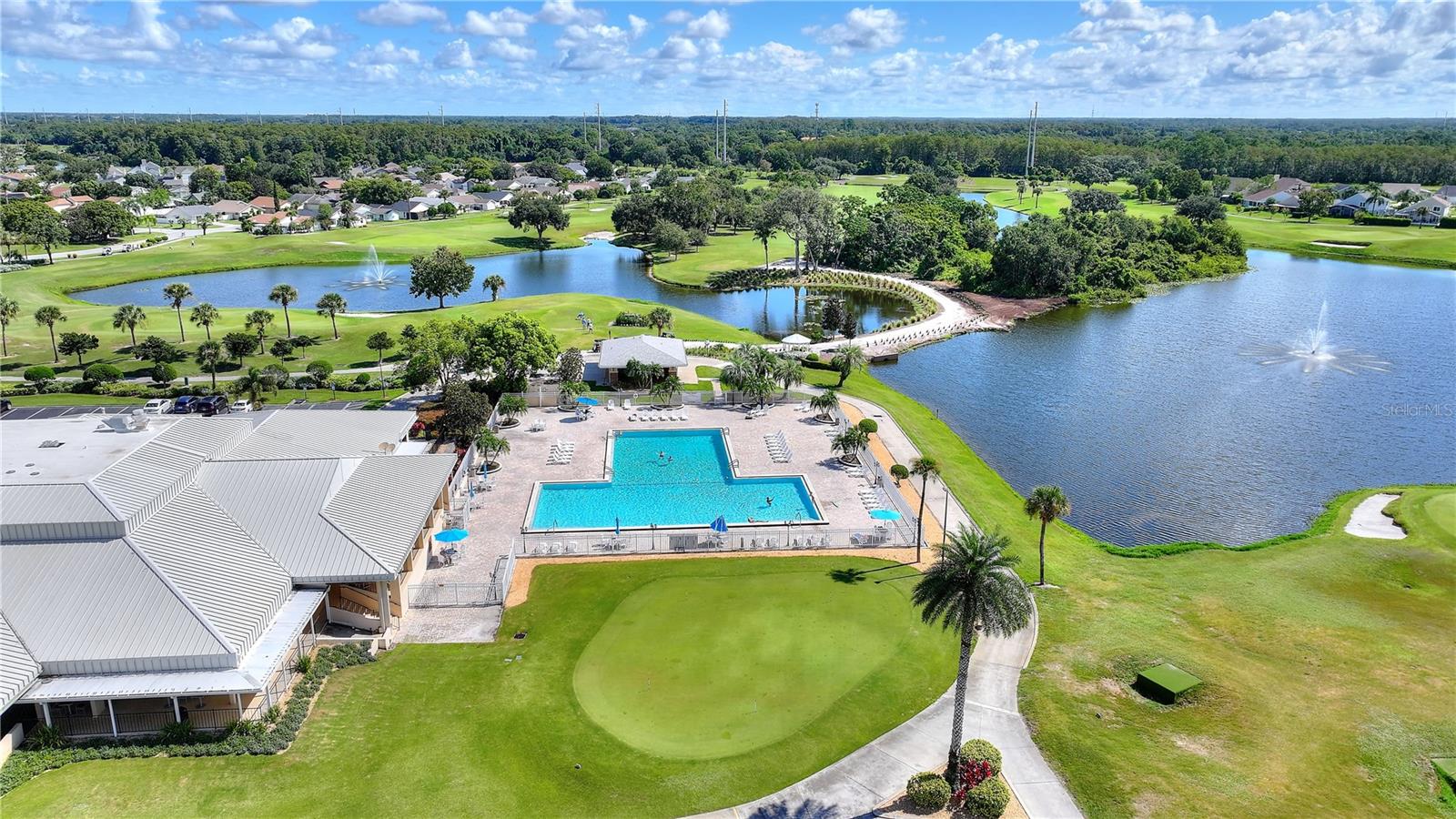 Image 34 of 41 For 5999 Lake Pointe Drive 606