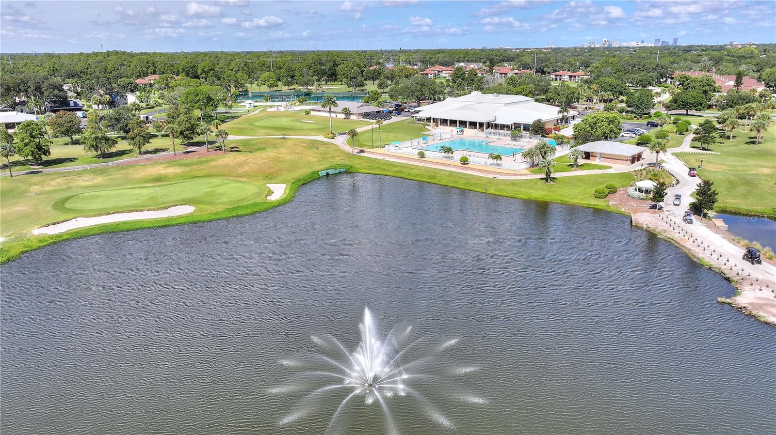 Image 37 of 41 For 5999 Lake Pointe Drive 606