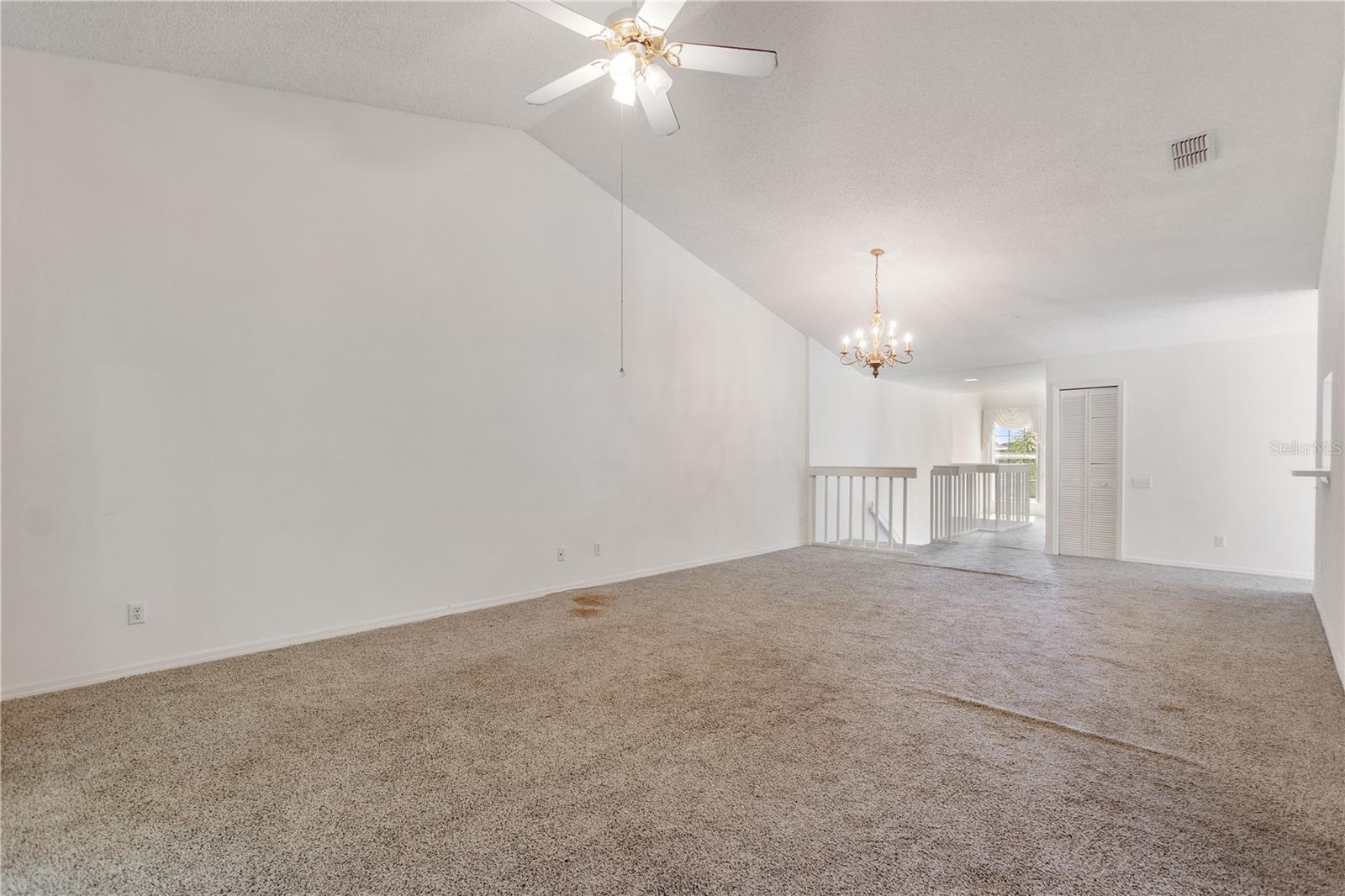 Image 6 of 41 For 5999 Lake Pointe Drive 606