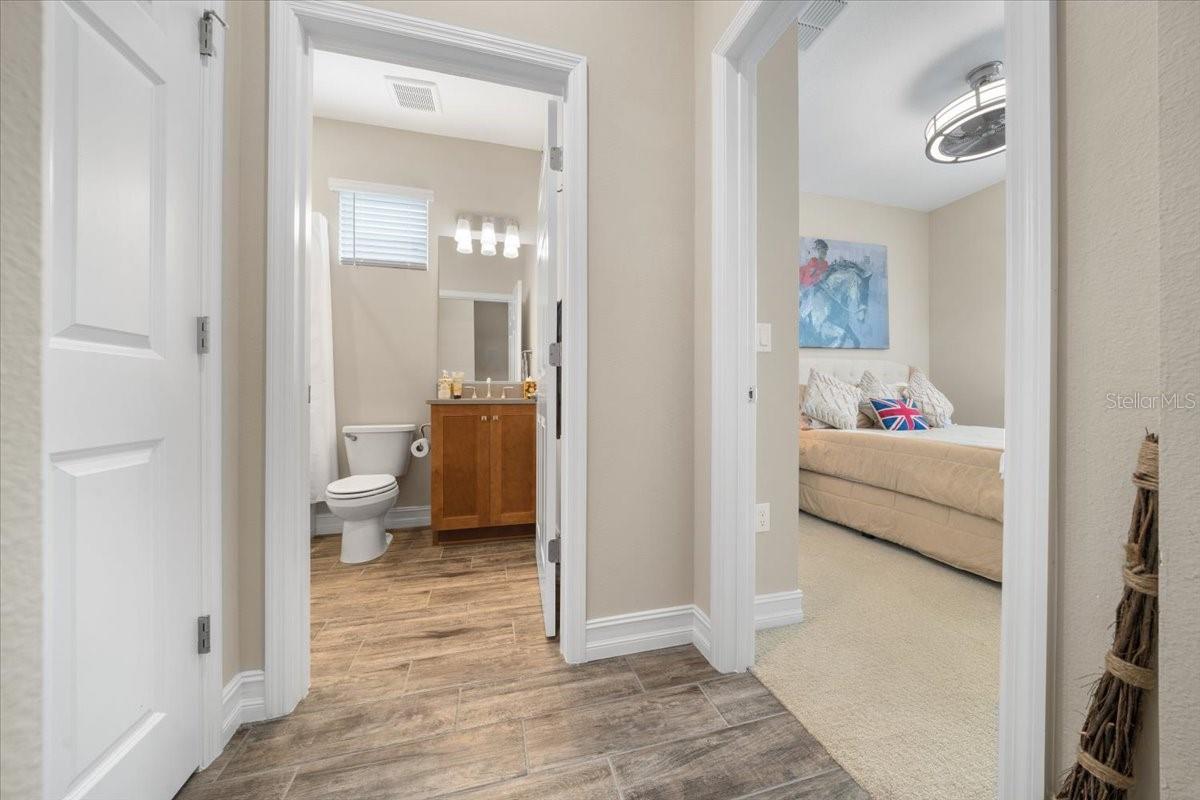 Image 35 of 100 For 5297 34th Street