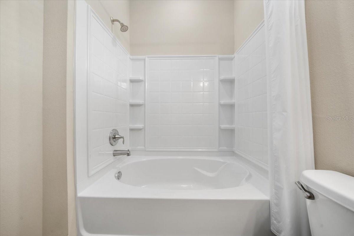 Image 38 of 100 For 5297 34th Street