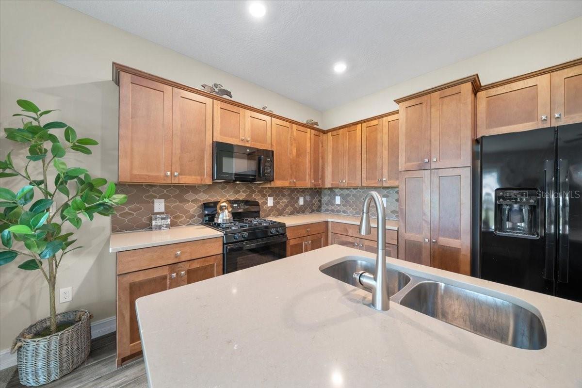 Image 4 of 100 For 5297 34th Street