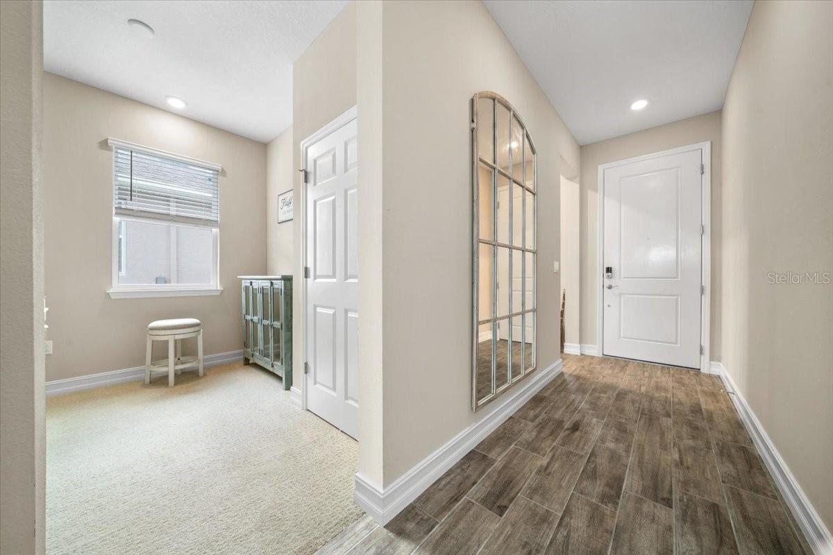 Image 43 of 100 For 5297 34th Street