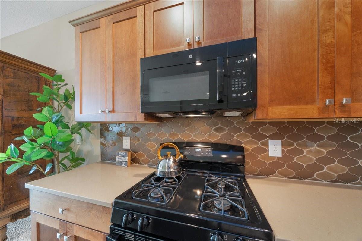 Image 54 of 100 For 5297 34th Street