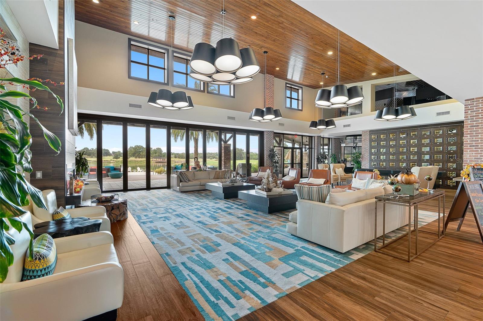 Image 93 of 100 For 5297 34th Street