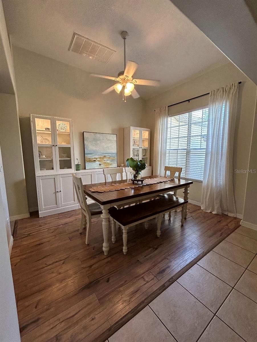 Image 2 of 16 For 8826 Irmastone Way