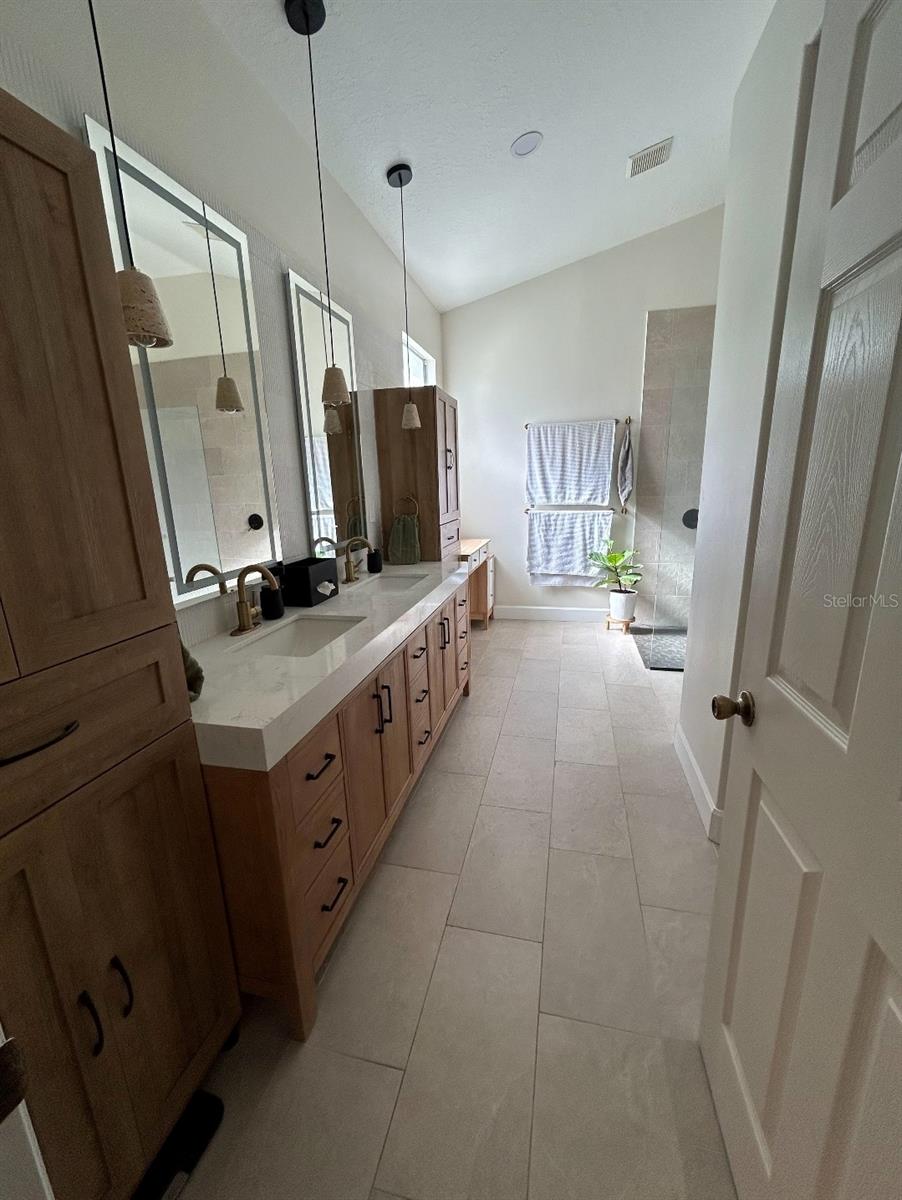 Image 8 of 16 For 8826 Irmastone Way