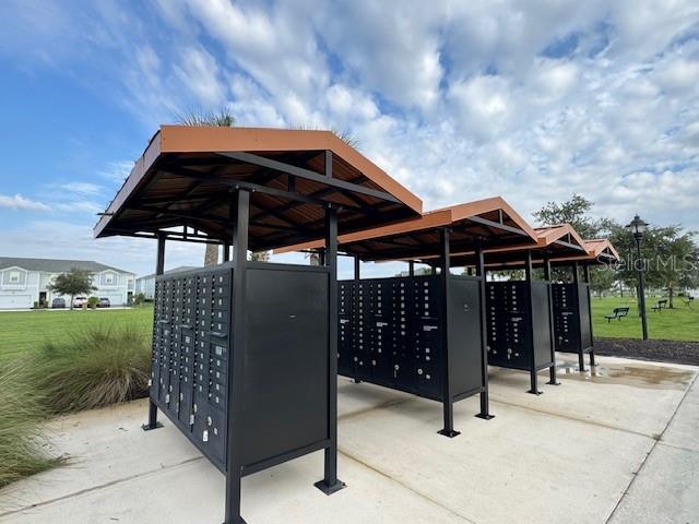 Image 25 of 33 For 2918 Theme Street