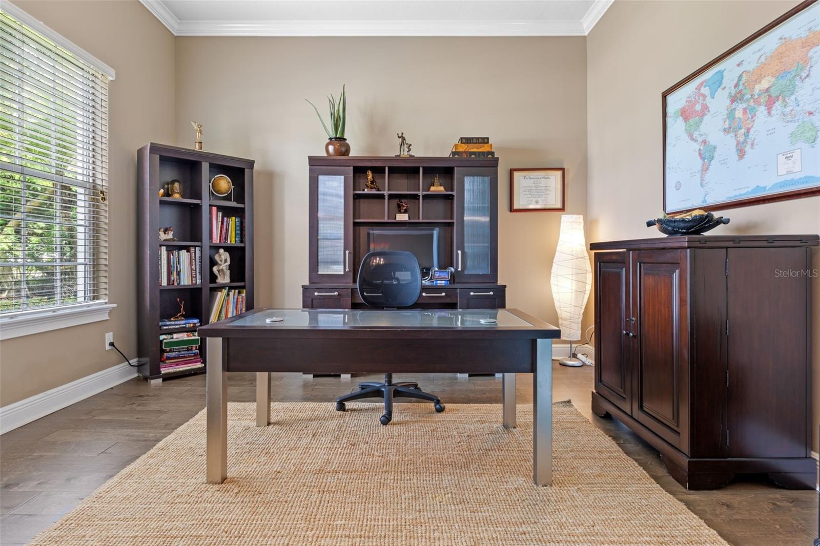 Image 12 of 77 For 1839 Blackwater Court