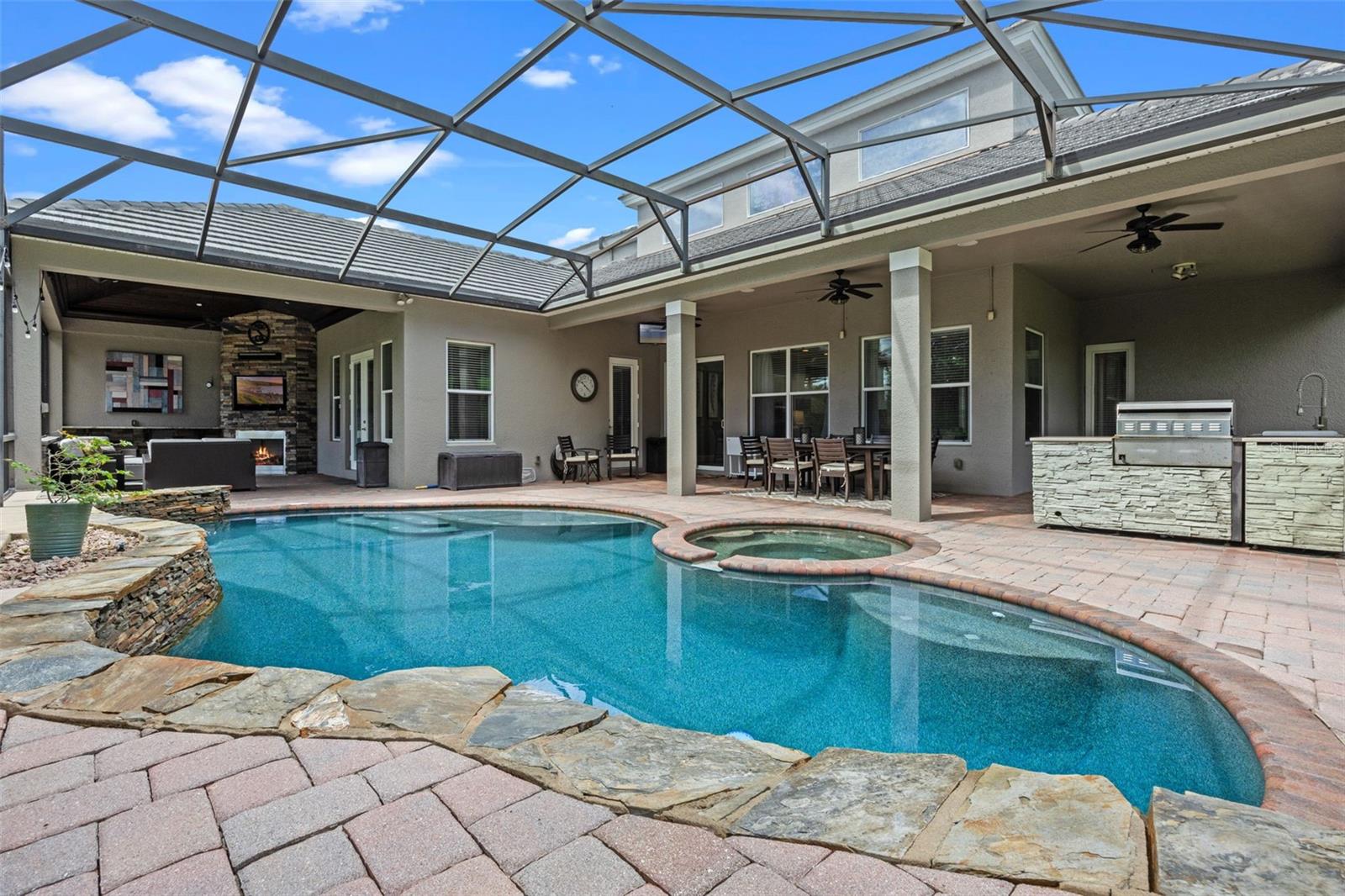 Image 41 of 77 For 1839 Blackwater Court