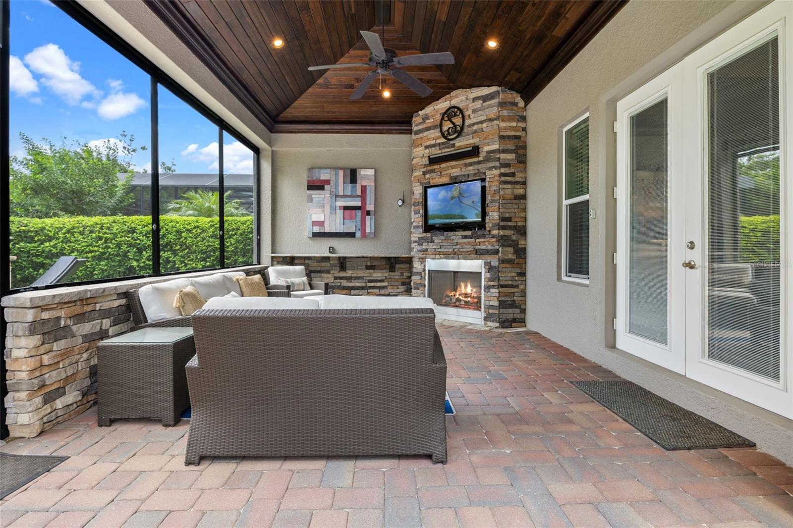 Image 45 of 77 For 1839 Blackwater Court