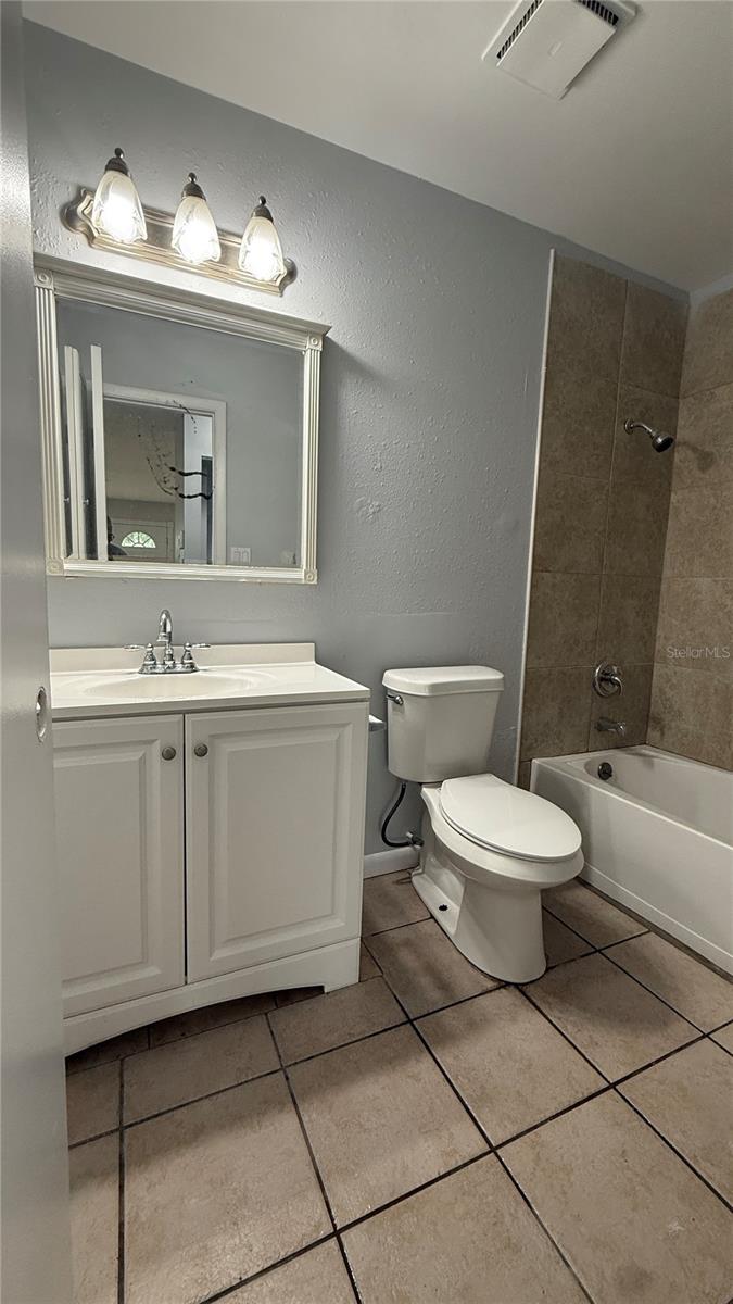 Image 9 of 19 For 4367 Shadow Crest Place 1