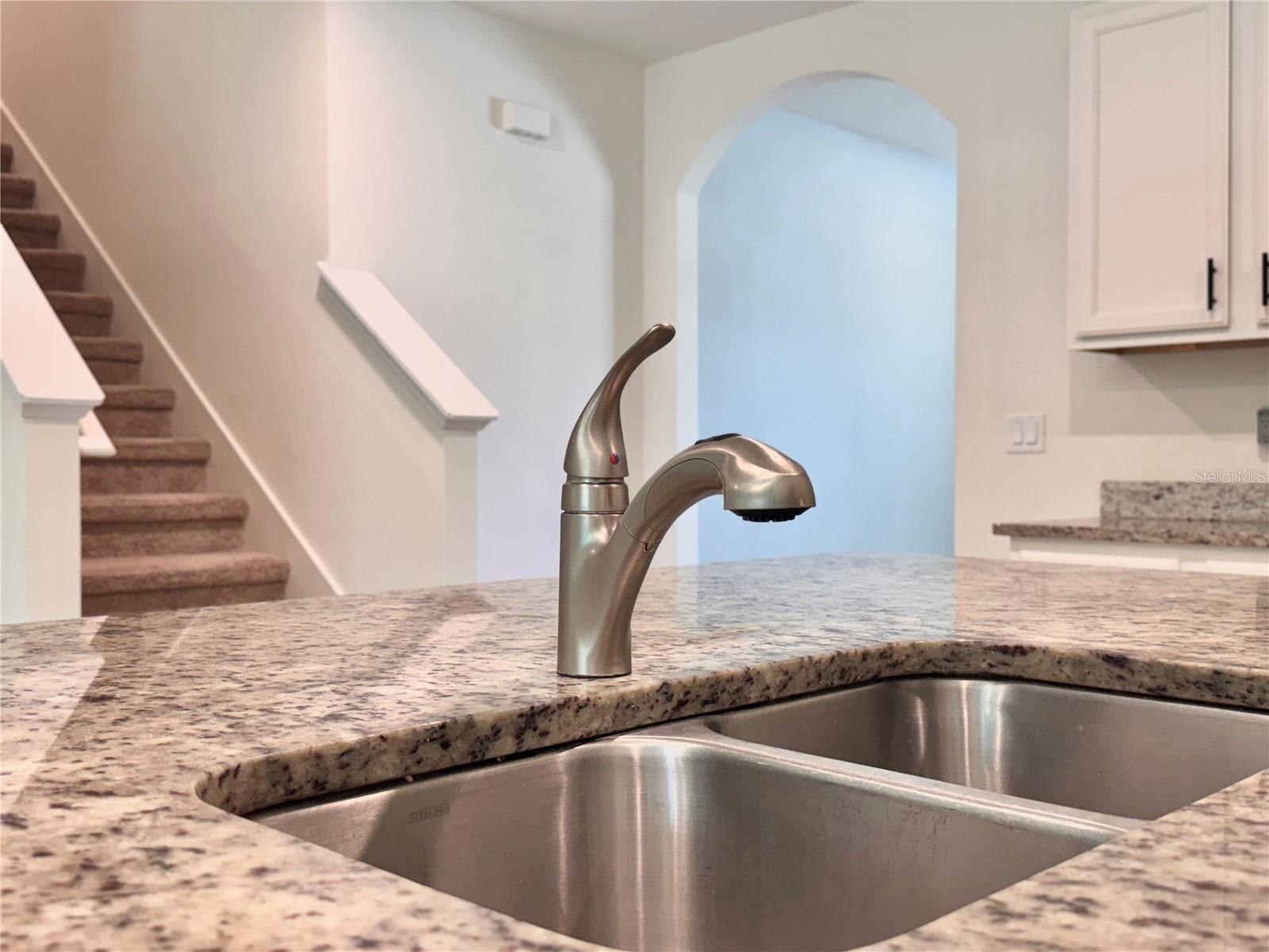 Image 13 of 46 For 6780 Coral Berry Drive