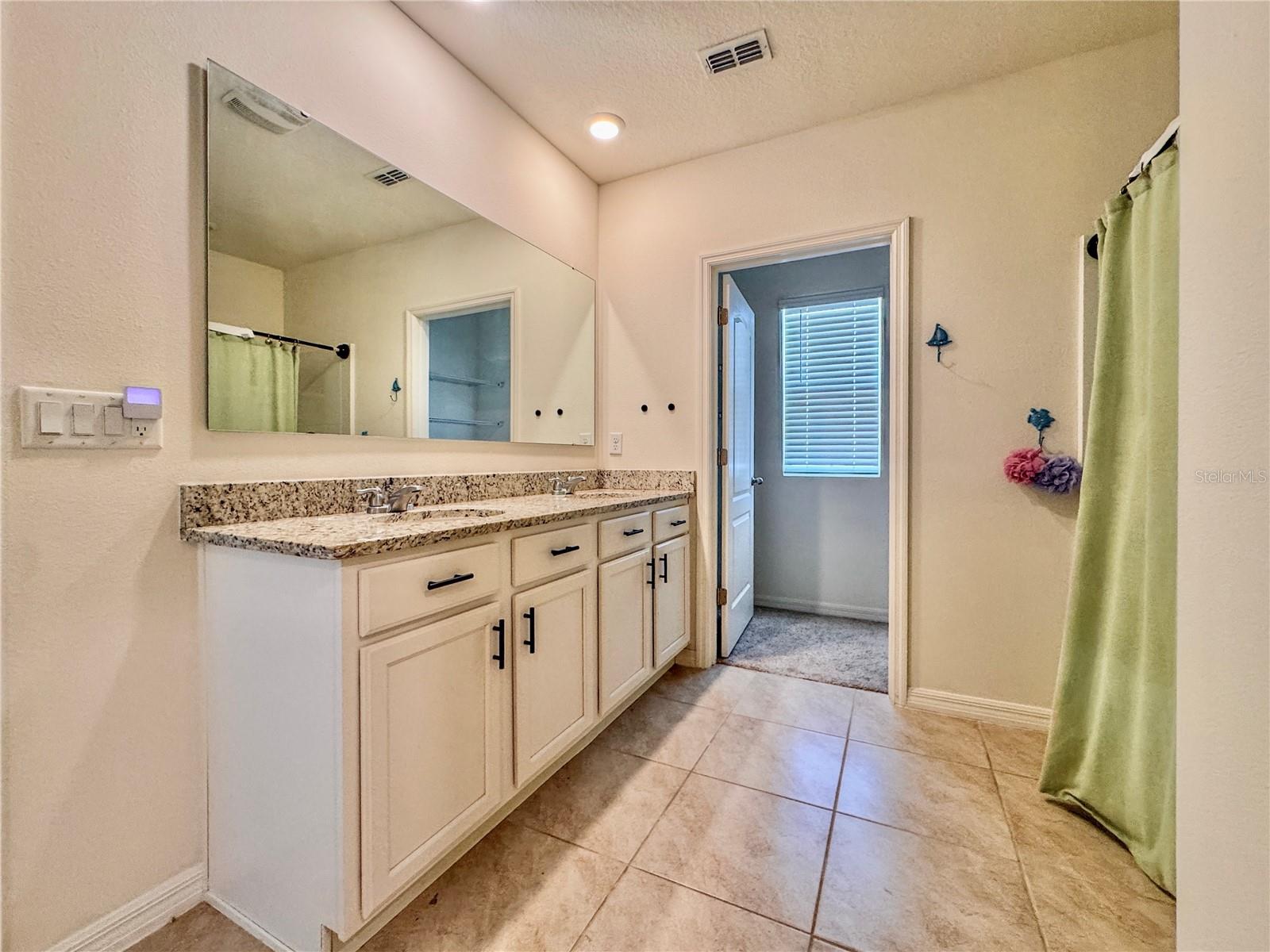 Image 28 of 46 For 6780 Coral Berry Drive