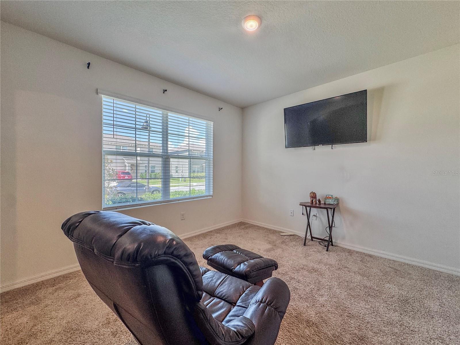 Image 8 of 46 For 6780 Coral Berry Drive